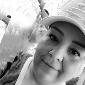 Meet your Posher, Fatima